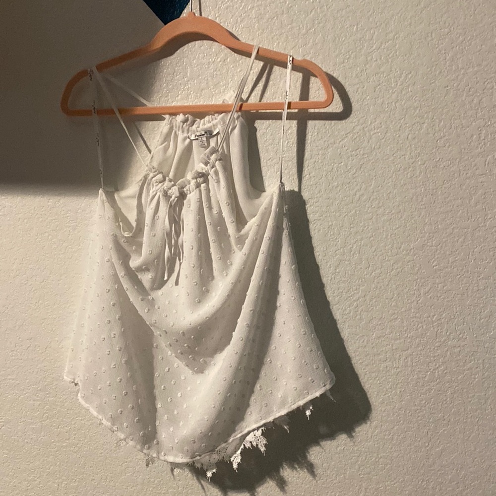 White dress shirt